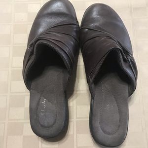 Brown Leather Soft Cushion Slip On Mule‎ Size 8.5